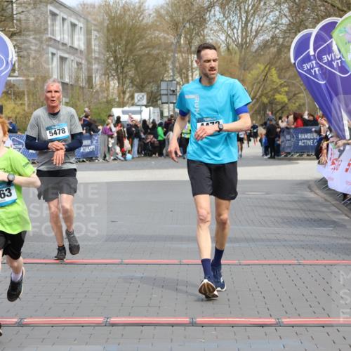 12.04.2026 - 45. Internationalen Wilhelmsburger Insellauf Strokosch-Dieckow http://msf.ph/oto/9474950 12.04.2026 12:55:15 Ziel 3163, 4472, 5478 meine-sportfotos.de