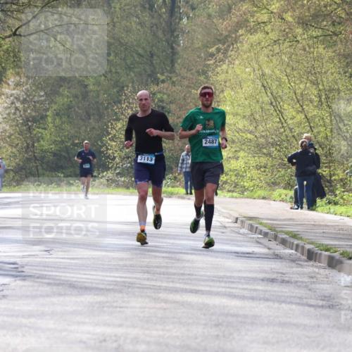 12.04.2026 - 45. Internationalen Wilhelmsburger Insellauf Yannick Fuchs http://msf.ph/oto/9474953 12.04.2026 10:07:44 Laufen 5676, 3113, 2487 meine-sportfotos.de
