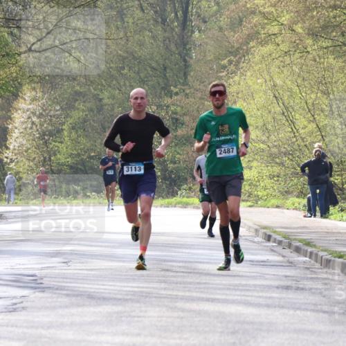 12.04.2026 - 45. Internationalen Wilhelmsburger Insellauf Yannick Fuchs http://msf.ph/oto/9474978 12.04.2026 10:07:46 Laufen 5676, 3113, 2487 meine-sportfotos.de