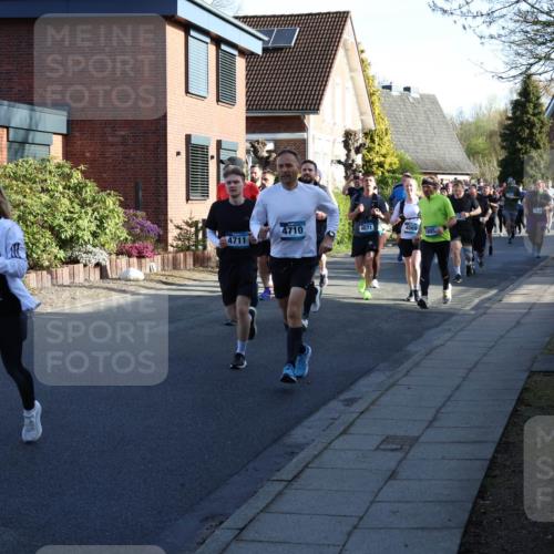 12.04.2026 - 45. Internationalen Wilhelmsburger Insellauf Yannick Fuchs http://msf.ph/oto/9475050 12.04.2026 09:01:02 Laufen 23, 4081, 4710, 4071, 4069, 5805, 4711 meine-sportfotos.de