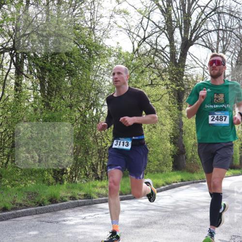 12.04.2026 - 45. Internationalen Wilhelmsburger Insellauf Yannick Fuchs http://msf.ph/oto/9475051 12.04.2026 10:07:54 Laufen 3113, 2487 meine-sportfotos.de