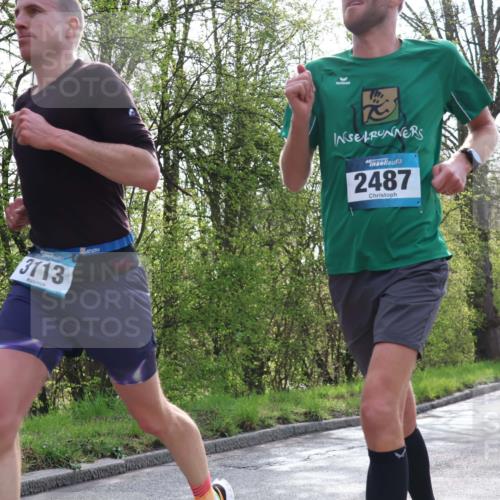 12.04.2026 - 45. Internationalen Wilhelmsburger Insellauf Yannick Fuchs http://msf.ph/oto/9475063 12.04.2026 10:07:54 Laufen 3113, 2487 meine-sportfotos.de