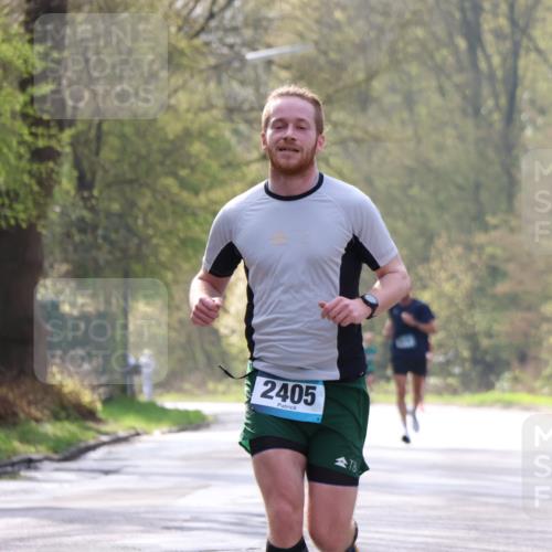 12.04.2026 - 45. Internationalen Wilhelmsburger Insellauf Yannick Fuchs http://msf.ph/oto/9475077 12.04.2026 10:07:56 Laufen 2405 meine-sportfotos.de