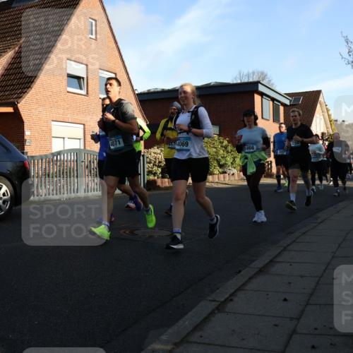 12.04.2026 - 45. Internationalen Wilhelmsburger Insellauf Yannick Fuchs http://msf.ph/oto/9475093 12.04.2026 09:01:06 Laufen 4071, 44714069, 3466, 3724, 346 meine-sportfotos.de
