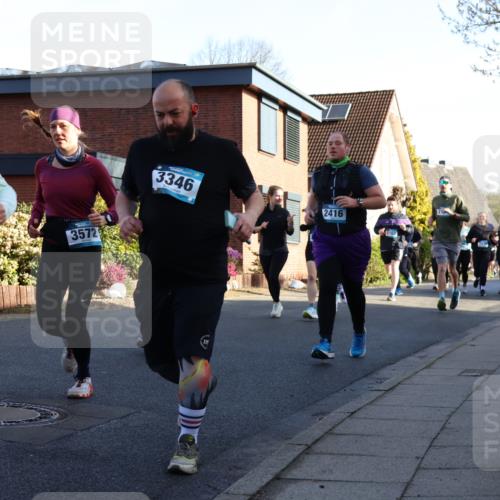 12.04.2026 - 45. Internationalen Wilhelmsburger Insellauf Yannick Fuchs http://msf.ph/oto/9475121 12.04.2026 09:01:10 Laufen 4174, 3572, 3346, 2416, 3725 meine-sportfotos.de