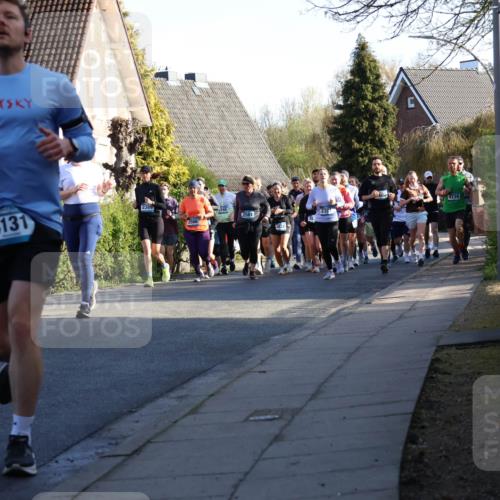 12.04.2026 - 45. Internationalen Wilhelmsburger Insellauf Yannick Fuchs http://msf.ph/oto/9475196 12.04.2026 09:01:16 Laufen 2389, 4131, 749, 3832, 4739 meine-sportfotos.de
