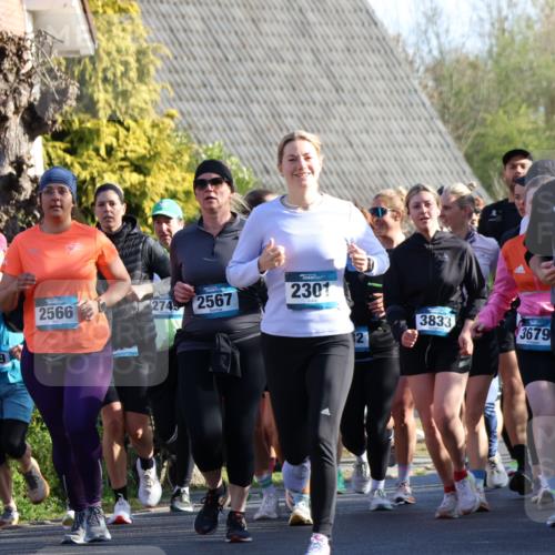 12.04.2026 - 45. Internationalen Wilhelmsburger Insellauf Yannick Fuchs http://msf.ph/oto/9475222 12.04.2026 09:01:19 Laufen 2869, 2566, 274, 2567, 2301, 3833, 4602, 614, 3679, 405 meine-sportfotos.de