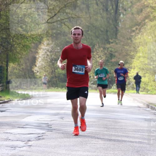 12.04.2026 - 45. Internationalen Wilhelmsburger Insellauf Yannick Fuchs http://msf.ph/oto/9475252 12.04.2026 10:08:16 Laufen 3685, 58, 38, 2810 meine-sportfotos.de