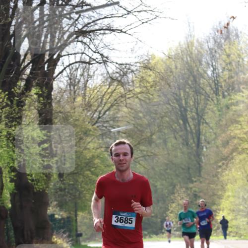 12.04.2026 - 45. Internationalen Wilhelmsburger Insellauf Yannick Fuchs http://msf.ph/oto/9475264 12.04.2026 10:08:19 Laufen 3685 meine-sportfotos.de