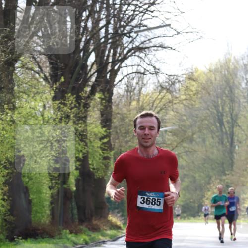 12.04.2026 - 45. Internationalen Wilhelmsburger Insellauf Yannick Fuchs http://msf.ph/oto/9475279 12.04.2026 10:08:20 Laufen 45, 3685 meine-sportfotos.de