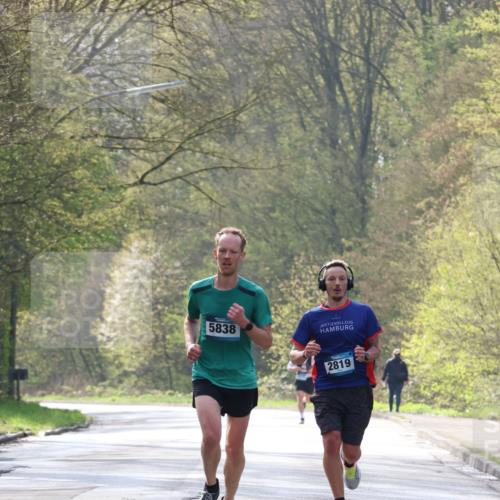 12.04.2026 - 45. Internationalen Wilhelmsburger Insellauf Yannick Fuchs http://msf.ph/oto/9475323 12.04.2026 10:08:24 Laufen 5838, 2819 meine-sportfotos.de