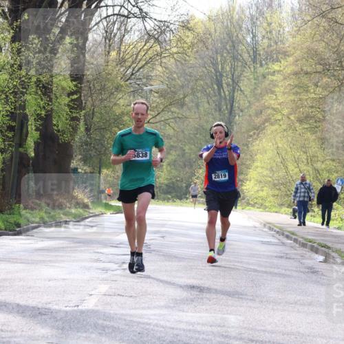 12.04.2026 - 45. Internationalen Wilhelmsburger Insellauf Yannick Fuchs http://msf.ph/oto/9475332 12.04.2026 10:08:27 Laufen 5838, 2819 meine-sportfotos.de