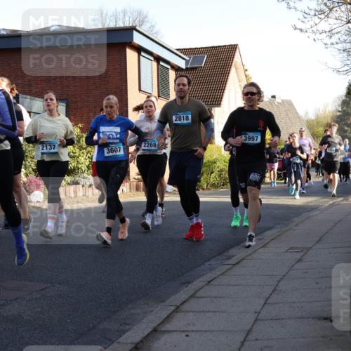 12.04.2026 - 45. Internationalen Wilhelmsburger Insellauf Yannick Fuchs http://msf.ph/oto/9475361 12.04.2026 09:01:34 Laufen 1644, 2137, 2269, 3607, 2818, 3997, 5615, 23241 meine-sportfotos.de
