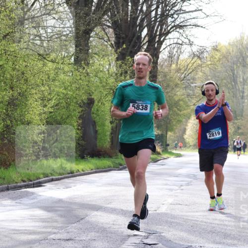 12.04.2026 - 45. Internationalen Wilhelmsburger Insellauf Yannick Fuchs http://msf.ph/oto/9475362 12.04.2026 10:08:29 Laufen 5838, 2819 meine-sportfotos.de