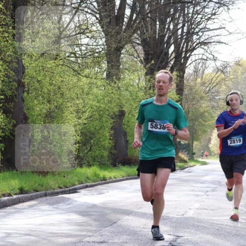 12.04.2026 - 45. Internationalen Wilhelmsburger Insellauf Yannick Fuchs http://msf.ph/oto/9475365 12.04.2026 10:08:29 Laufen 5838, 2819 meine-sportfotos.de