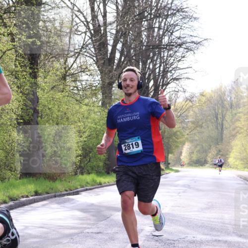12.04.2026 - 45. Internationalen Wilhelmsburger Insellauf Yannick Fuchs http://msf.ph/oto/9475380 12.04.2026 10:08:31 Laufen 38, 2819 meine-sportfotos.de