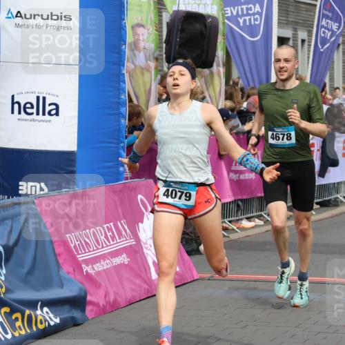 12.04.2026 - 45. Internationalen Wilhelmsburger Insellauf Strokosch-Dieckow http://msf.ph/oto/9475399 12.04.2026 12:55:39 Ziel 5087, 4079, 4678, 3177 meine-sportfotos.de