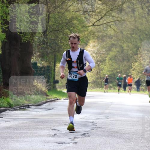 12.04.2026 - 45. Internationalen Wilhelmsburger Insellauf Yannick Fuchs http://msf.ph/oto/9475416 12.04.2026 10:08:41 Laufen 3372, 1401 meine-sportfotos.de