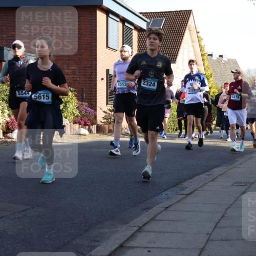 12.04.2026 - 45. Internationalen Wilhelmsburger Insellauf Yannick Fuchs http://msf.ph/oto/9475421 12.04.2026 09:01:38 Laufen 5544, 5615, 4513, 2324, 5352, 5319, 4675 meine-sportfotos.de