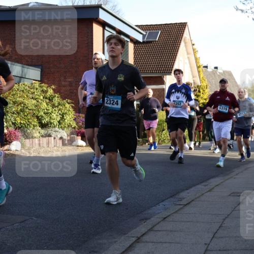 12.04.2026 - 45. Internationalen Wilhelmsburger Insellauf Yannick Fuchs http://msf.ph/oto/9475426 12.04.2026 09:01:39 Laufen 5615, 2324, 5352, 510, 2776, 5319, 4712 meine-sportfotos.de