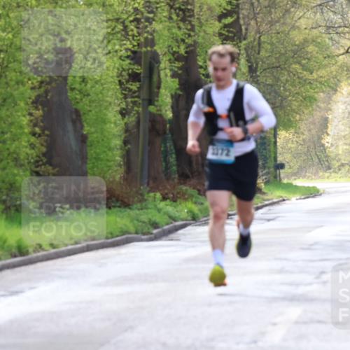 12.04.2026 - 45. Internationalen Wilhelmsburger Insellauf Yannick Fuchs http://msf.ph/oto/9475438 12.04.2026 10:08:42 Laufen 1172 meine-sportfotos.de