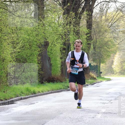 12.04.2026 - 45. Internationalen Wilhelmsburger Insellauf Yannick Fuchs http://msf.ph/oto/9475446 12.04.2026 10:08:43 Laufen 3372 meine-sportfotos.de