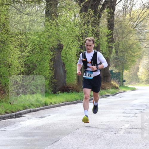 12.04.2026 - 45. Internationalen Wilhelmsburger Insellauf Yannick Fuchs http://msf.ph/oto/9475449 12.04.2026 10:08:43 Laufen 3372 meine-sportfotos.de