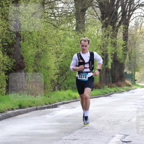 12.04.2026 - 45. Internationalen Wilhelmsburger Insellauf Yannick Fuchs http://msf.ph/oto/9475458 12.04.2026 10:08:44 Laufen 3372 meine-sportfotos.de