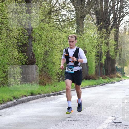 12.04.2026 - 45. Internationalen Wilhelmsburger Insellauf Yannick Fuchs http://msf.ph/oto/9475465 12.04.2026 10:08:44 Laufen 3372 meine-sportfotos.de