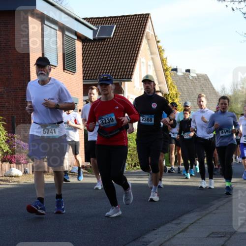 12.04.2026 - 45. Internationalen Wilhelmsburger Insellauf Yannick Fuchs http://msf.ph/oto/9475487 12.04.2026 09:01:47 Laufen 5741, 2295, 43239, 2368, 302, 370, 4499, 4215, 4500 meine-sportfotos.de