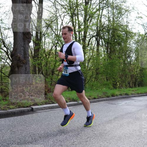 12.04.2026 - 45. Internationalen Wilhelmsburger Insellauf Yannick Fuchs http://msf.ph/oto/9475498 12.04.2026 10:08:46 Laufen 12 meine-sportfotos.de
