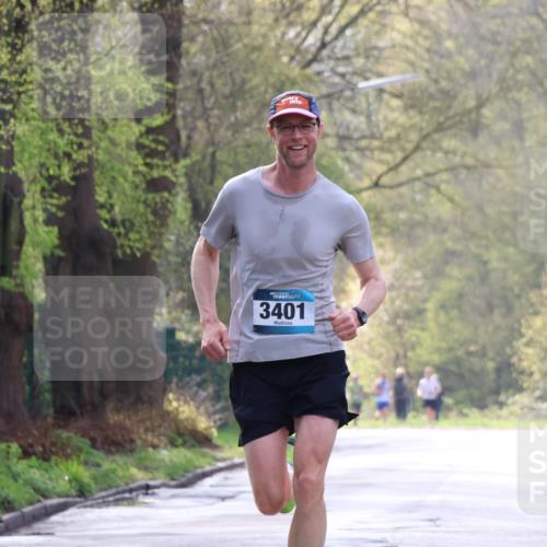 12.04.2026 - 45. Internationalen Wilhelmsburger Insellauf Yannick Fuchs http://msf.ph/oto/9475504 12.04.2026 10:08:53 Laufen 3401 meine-sportfotos.de