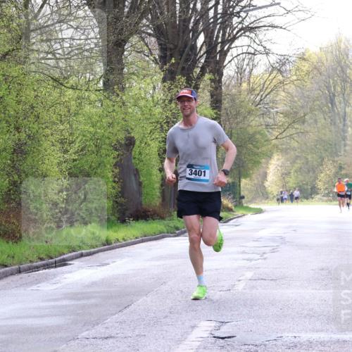 12.04.2026 - 45. Internationalen Wilhelmsburger Insellauf Yannick Fuchs http://msf.ph/oto/9475520 12.04.2026 10:08:54 Laufen 3401 meine-sportfotos.de