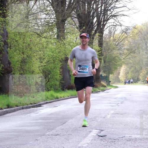 12.04.2026 - 45. Internationalen Wilhelmsburger Insellauf Yannick Fuchs http://msf.ph/oto/9475525 12.04.2026 10:08:54 Laufen 3401 meine-sportfotos.de