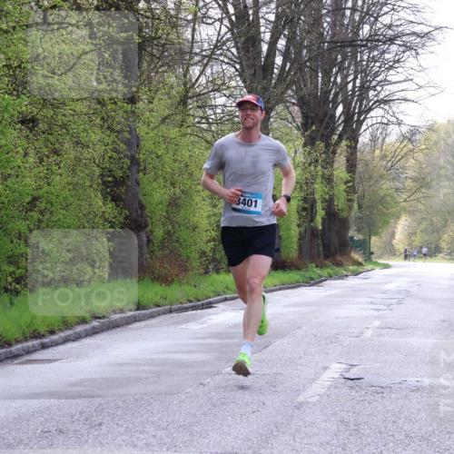 12.04.2026 - 45. Internationalen Wilhelmsburger Insellauf Yannick Fuchs http://msf.ph/oto/9475536 12.04.2026 10:08:55 Laufen 3401 meine-sportfotos.de