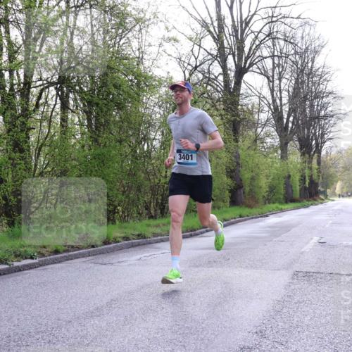 12.04.2026 - 45. Internationalen Wilhelmsburger Insellauf Yannick Fuchs http://msf.ph/oto/9475553 12.04.2026 10:08:56 Laufen 3401 meine-sportfotos.de