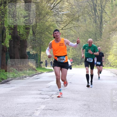 12.04.2026 - 45. Internationalen Wilhelmsburger Insellauf Yannick Fuchs http://msf.ph/oto/9475576 12.04.2026 10:09:07 Laufen 2866, 3682, 4475 meine-sportfotos.de