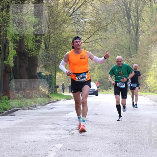 12.04.2026 - 45. Internationalen Wilhelmsburger Insellauf Yannick Fuchs http://msf.ph/oto/9475579 12.04.2026 10:09:07 Laufen 2866, 3682, 4475 meine-sportfotos.de