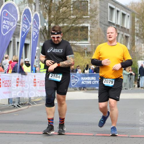12.04.2026 - 45. Internationalen Wilhelmsburger Insellauf Strokosch-Dieckow http://msf.ph/oto/9475642 12.04.2026 13:32:13 Ziel 2184, 2079 meine-sportfotos.de