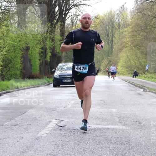 12.04.2026 - 45. Internationalen Wilhelmsburger Insellauf Yannick Fuchs http://msf.ph/oto/9475703 12.04.2026 10:09:17 Laufen 890, 4475 meine-sportfotos.de