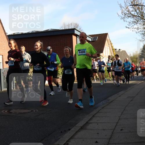 12.04.2026 - 45. Internationalen Wilhelmsburger Insellauf Yannick Fuchs http://msf.ph/oto/9475732 12.04.2026 09:02:14 Laufen 3716, 4246, 2040, 4484, 4486, 572665, 2225 meine-sportfotos.de