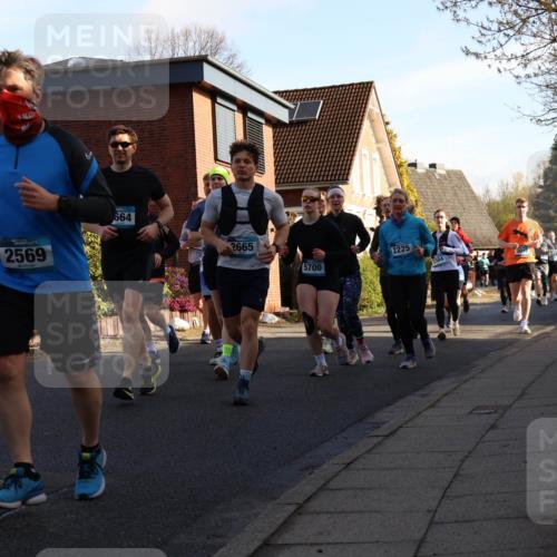 12.04.2026 - 45. Internationalen Wilhelmsburger Insellauf Yannick Fuchs http://msf.ph/oto/9475744 12.04.2026 09:02:16 Laufen 2569, 664, 2665, 2225, 5700 meine-sportfotos.de