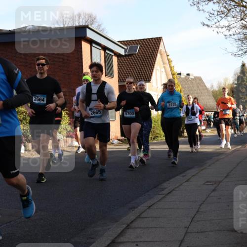 12.04.2026 - 45. Internationalen Wilhelmsburger Insellauf Yannick Fuchs http://msf.ph/oto/9475748 12.04.2026 09:02:16 Laufen 2569, 2664, 2225, 2665, 5700, 3384 meine-sportfotos.de