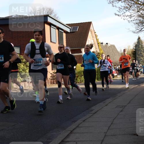 12.04.2026 - 45. Internationalen Wilhelmsburger Insellauf Yannick Fuchs http://msf.ph/oto/9475756 12.04.2026 09:02:17 Laufen 2664, 2665, 5700, 2225, 3384, 3015 meine-sportfotos.de