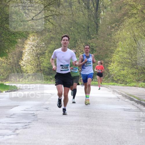 12.04.2026 - 45. Internationalen Wilhelmsburger Insellauf Yannick Fuchs http://msf.ph/oto/9475765 12.04.2026 10:09:23 Laufen 4205, 4583, 5554 meine-sportfotos.de