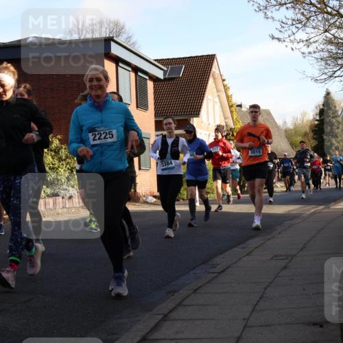 12.04.2026 - 45. Internationalen Wilhelmsburger Insellauf Yannick Fuchs http://msf.ph/oto/9475780 12.04.2026 09:02:18 Laufen 5700, 2225, 3517, 40, 3015, 3384 meine-sportfotos.de