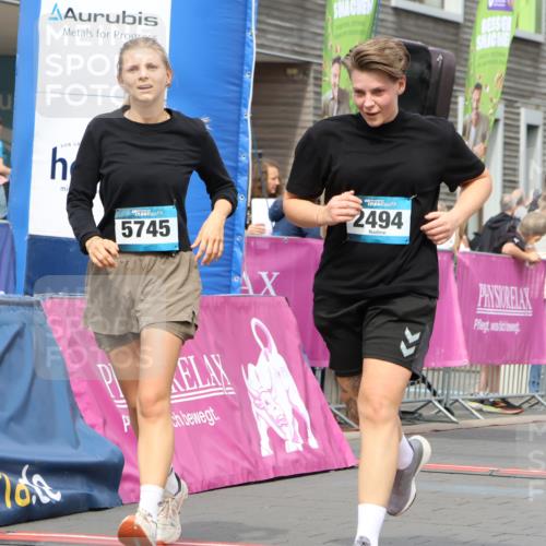 12.04.2026 - 45. Internationalen Wilhelmsburger Insellauf Strokosch-Dieckow http://msf.ph/oto/9475792 12.04.2026 13:31:45 Ziel 5745, 2494 meine-sportfotos.de