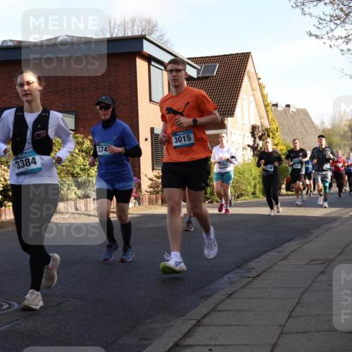 12.04.2026 - 45. Internationalen Wilhelmsburger Insellauf Yannick Fuchs http://msf.ph/oto/9475807 12.04.2026 09:02:20 Laufen 311, 3384, 374, 3015, 3751, 2229 meine-sportfotos.de