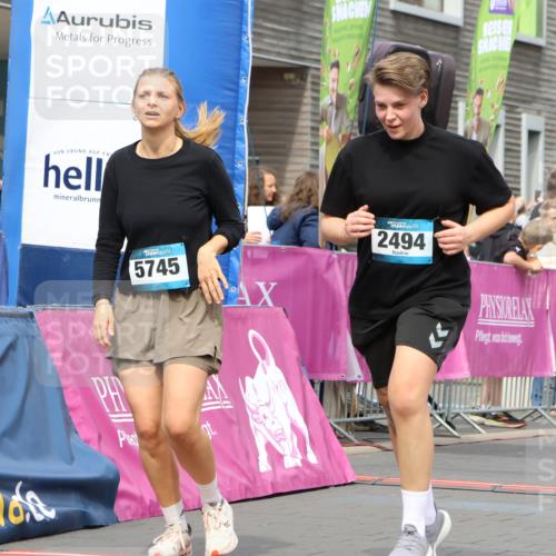 12.04.2026 - 45. Internationalen Wilhelmsburger Insellauf Strokosch-Dieckow http://msf.ph/oto/9475821 12.04.2026 13:31:45 Ziel 5745, 2494 meine-sportfotos.de