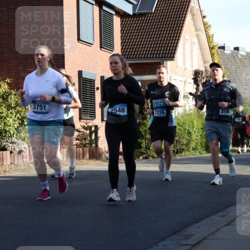 12.04.2026 - 45. Internationalen Wilhelmsburger Insellauf Yannick Fuchs http://msf.ph/oto/9475836 12.04.2026 09:02:23 Laufen 3751, 2548, 2229, 3183, 2199, 4548, 2962, 2919 meine-sportfotos.de